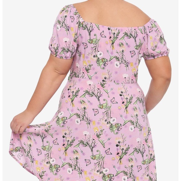 Her Universe Tangled Pascal Floral Sweetheart Dress - Picture 3 of 9
